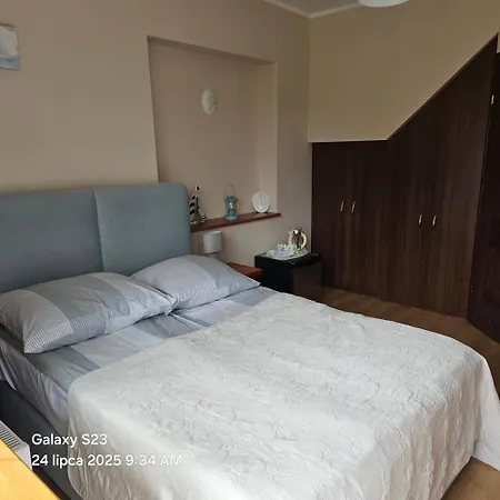 Dom Dla 10 Osob بيت للعطل Nowecin